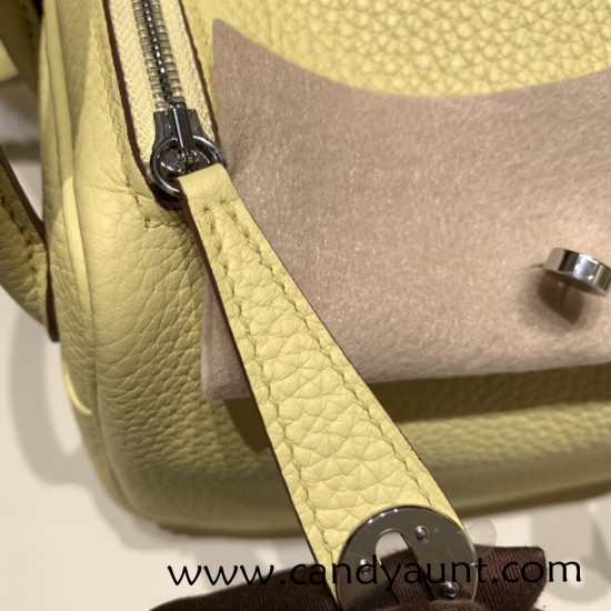 Hermes Mini Lindy Clemence 1Z /Jaune Poussin Silver Hardware 101 Hermes Mini Lindy Clemence 1Z /Jaune Poussin Silver Hardware 101