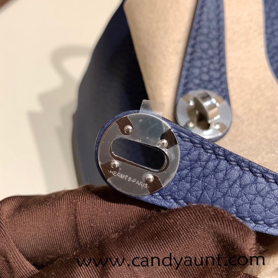 Hermes Mini Lindy Clemence 73 /Blue Saphir Silver Hardware 102 Hermes Mini Lindy Clemence 73 /Blue Saphir Silver Hardware 102