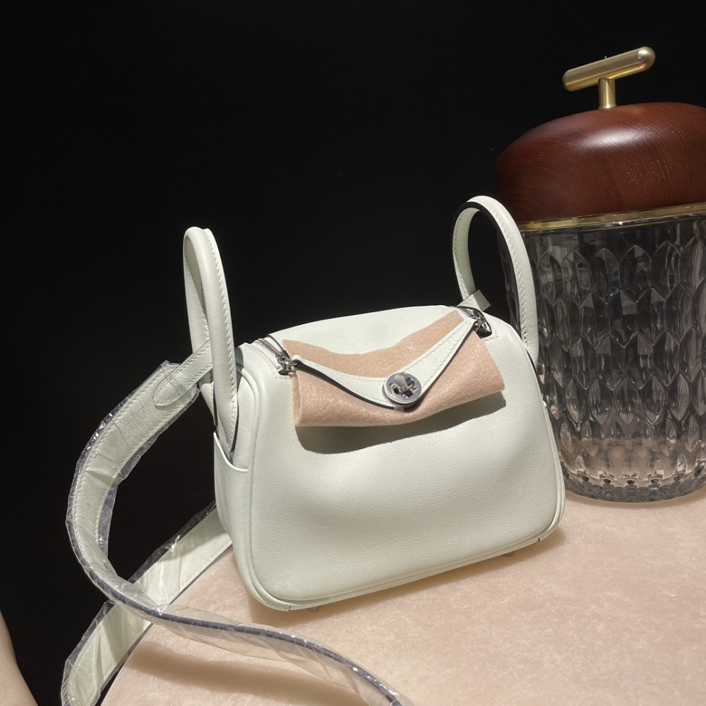 【Hermès Mini Lindy】0S vertdeau （Vert Fizz） 