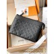 【M82545】ニューエンボス A 級全鋼 パーソナライズド Pochette Voyage Souple|Monogram Shadow 小牛皮|柔軟アーキングライン 30×21×7.5cm 【M82545】ニューエンボス A 級全鋼 パーソナライズド Pochette Voyage Souple|Monogram Shadow 小牛皮|柔軟アーキングライン 30×21×7.5cm