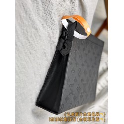 【M61692】ニューエンボス A 級全鋼 パーソナライズドカスタム Pochette To-Go ミドルサイズ｜Monogram Shadow×Eclipse エンボス｜タフ＆クラシック融合 27×21×6cm