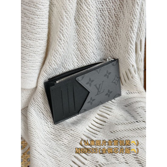 【M69533】グレーモノグラム COIN カードケース|Taiga グレー皮革|スリム洗練デザイン 8.0×14.5×1.0cm 【M69533】グレーモノグラム COIN カードケース|Taiga グレー皮革|スリム洗練デザイン 8.0×14.5×1.0cm