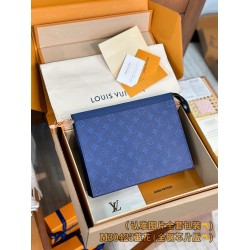 M30423 ブルーモノグラム A 級全鋼️ パーソナライズドカスタム Pochette Voyage MM トラベルポーチ｜Taïga 皮革 ×Monogram Eclipse キャンバス｜ストラクチャードデザイン 27×21×6cm