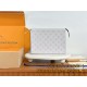 M30423 ホワイトモノグラム A 級全鋼 パーソナライズドカスタム Pochette Voyage MM トラベルポーチ|Taïga 皮革 ×Monogram Eclipse キャンバス|スタイリッシュ多用途 27×21×6cm M30423 ホワイトモノグラム A 級全鋼 パーソナライズドカスタム Pochette Voyage MM トラベルポーチ|Taïga 皮革 ×Monogram Eclipse キャンバス|スタイリッシュ多用途 27×21×6cm