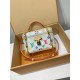 免税版 M13662G 全鋼製 Louis Vuitton x 村上隆 Vanity Pouch ハンドバッグ｜鮮やかな色彩でクラシックを再解釈 11.5×6.5×19cm