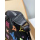 全鋼製 M13663G Pochette Accessoires ハンドバッグ|Louis Vuitton x 村上隆 コラボ カラフルな Monogram 柄 13×4×22cm 全鋼製 M13663G Pochette Accessoires ハンドバッグ|Louis Vuitton x 村上隆 コラボ カラフルな Monogram 柄 13×4×22cm