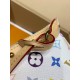 全鋼製 13404G Louis Vuitton x 村上隆 コラボ Pochette Accessoires ハンドバッグ｜カラフルな Monogram で個性的なファッションを体現 13×4×22cm