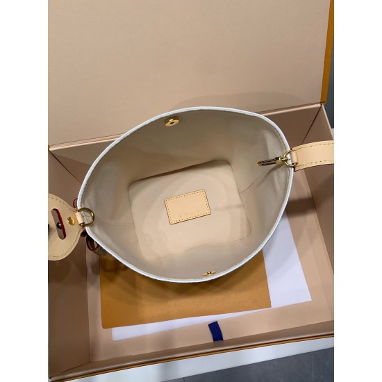 免税版 M13089G 全鋼製 Louis Vuitton x 村上隆 All In BB ハンドバッグ|遊び心のあるレインボーデザイン 18×12×16cm 免税版 M13089G 全鋼製 Louis Vuitton x 村上隆 All In BB ハンドバッグ|遊び心のあるレインボーデザイン 18×12×16cm