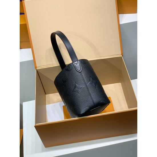 免税版 M13480G 全鋼製 All In BB ハンドバッグ｜モダンデザイン × エレガントな輪郭の究極の融合 18×12×16cm