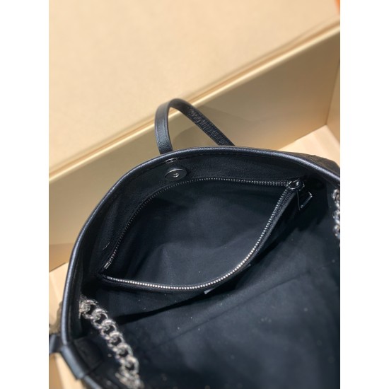 免税版 M12888G 全鋼製 CarryAll BB ハンドバッグ｜クリーンライン × 光沢メタルチェーンのエレガンス 17×10×26cm