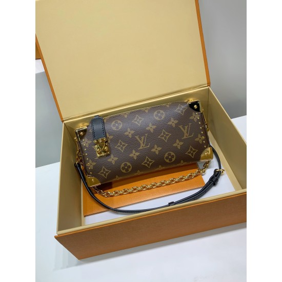全鋼製 M13147G Slim Trunk ハンドバッグ|2025 Cruise 早春ショーで輝くトランクシリーズ新進軍 23×12×4cm 全鋼製 M13147G Slim Trunk ハンドバッグ|2025 Cruise 早春ショーで輝くトランクシリーズ新進軍 23×12×4cm