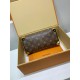 全鋼製 M13147G Slim Trunk ハンドバッグ|2025 Cruise 早春ショーで輝くトランクシリーズ新進軍 23×12×4cm 全鋼製 M13147G Slim Trunk ハンドバッグ|2025 Cruise 早春ショーで輝くトランクシリーズ新進軍 23×12×4cm
