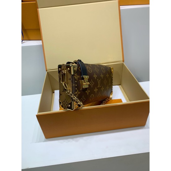 全鋼製 M13147G Slim Trunk ハンドバッグ|2025 Cruise 早春ショーで輝くトランクシリーズ新進軍 23×12×4cm 全鋼製 M13147G Slim Trunk ハンドバッグ|2025 Cruise 早春ショーで輝くトランクシリーズ新進軍 23×12×4cm
