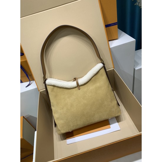 免税版 M11843G CarryAll スモールハンドバッグ｜LV Ski シリーズの冬の暖かさとファッション感 29×24×12cm
