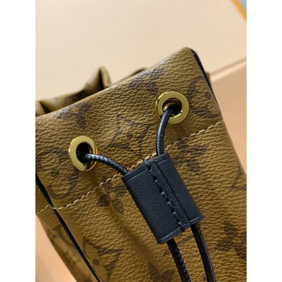 免税版 M13324G 全鋼製 2025 Cruise 早春シリーズ Noé ハンドバッグ｜Trunk ファミリーへの新進軍 23×9×23cm