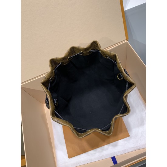 免税版 M13324G 全鋼製 2025 Cruise 早春シリーズ Noé ハンドバッグ｜Trunk ファミリーへの新進軍 23×9×23cm
