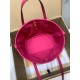 今季の Neverfull Bandoulière Inside Out BB ハンドバッグ｜デュアルフェイスで奏でるクラシックの革新 24×14×9cm