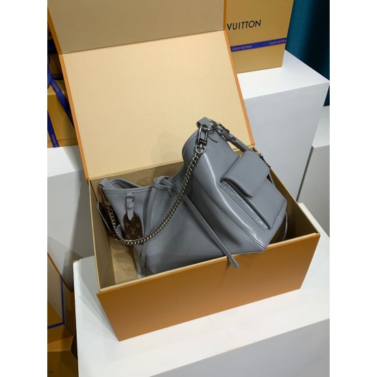免税特典!M12579G 全鋼 CarryAll Cargo スモールハンドバッグ|2024 秋冬新色羊革 × 革製リーファー × 着脱名札、ディテールにこだわった逸品 33.5 x 23 x 15 cm 免税特典!M12579G 全鋼 CarryAll Cargo スモールハンドバッグ|2024 秋冬新色羊革 × 革製リーファー × 着脱名札、ディテールにこだわった逸品 33.5 x 23 x 15 cm