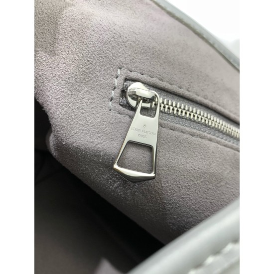 免税特典!M12579G 全鋼 CarryAll Cargo スモールハンドバッグ|2024 秋冬新色羊革 × 革製リーファー × 着脱名札、ディテールにこだわった逸品 33.5 x 23 x 15 cm 免税特典!M12579G 全鋼 CarryAll Cargo スモールハンドバッグ|2024 秋冬新色羊革 × 革製リーファー × 着脱名札、ディテールにこだわった逸品 33.5 x 23 x 15 cm