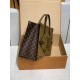 全鋼 46823G OnTheGo Voyage トートバッグ|Giant Monogram×Monogram Reverse デュアルキャンバス、変形機能と LV Horizon 連携で移動に最適 43×33×18.5cm 全鋼 46823G OnTheGo Voyage トートバッグ|Giant Monogram×Monogram Reverse デュアルキャンバス、変形機能と LV Horizon 連携で移動に最適 43×33×18.5cm