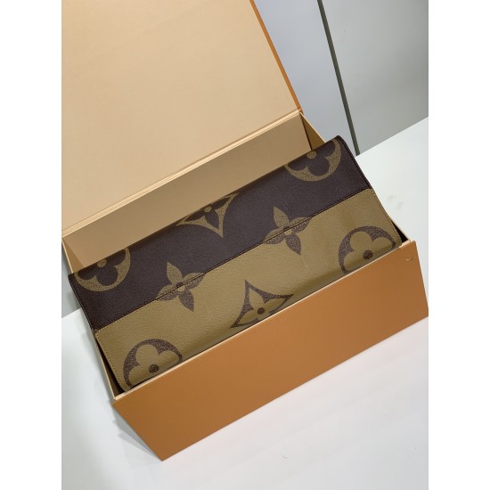 全鋼 46823G OnTheGo Voyage トートバッグ|Giant Monogram×Monogram Reverse デュアルキャンバス、変形機能と LV Horizon 連携で移動に最適 43×33×18.5cm 全鋼 46823G OnTheGo Voyage トートバッグ|Giant Monogram×Monogram Reverse デュアルキャンバス、変形機能と LV Horizon 連携で移動に最適 43×33×18.5cm