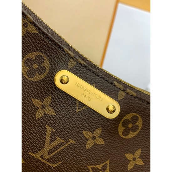 全鋼 M83008 Liv Poch ette｜Monogram キャンバス × 金色チェーン × 天然牛革、ダブルファスナーでセキュアなスタイリッシュバッグ​ 24.4×13.5×6.6cm