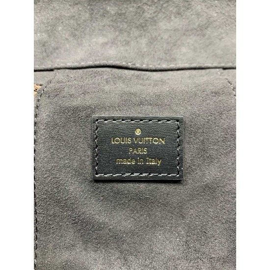 M47125G Vanity Chain Pouch ハンドバッグ|クラシック化粧ケースインスピレーション ×Monogram キャンバス、LV 刻印ロックで個性的な逸品 19×11.5×6.5cm M47125G Vanity Chain Pouch ハンドバッグ|クラシック化粧ケースインスピレーション ×Monogram キャンバス、LV 刻印ロックで個性的な逸品 19×11.5×6.5cm