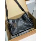全鋼 M24861G CarryAll Cargo スモールハンドバッグ｜柔らかい羊革 × 微細シワ効果、日中から夜間まで対応するスタイリング自在な逸品​ 33.5×23×15cm