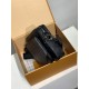 全鋼 M69443G Trio ポストマンバッグ｜Monogram Eclipse キャンバス × モノトーングレー柄、着脱ポーチとコインケースで実用性抜群​ 25×18.5×7cm