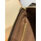 全鋼 M82766 Monogram キャンバス Pochette Accessoires|着脱式レザーストラップ × ゴールドチェーン、収納力抜群のコンパクトバッグ 23.5×13.5×4cm 全鋼 M82766 Monogram キャンバス Pochette Accessoires|着脱式レザーストラップ × ゴールドチェーン、収納力抜群のコンパクトバッグ 23.5×13.5×4cm
