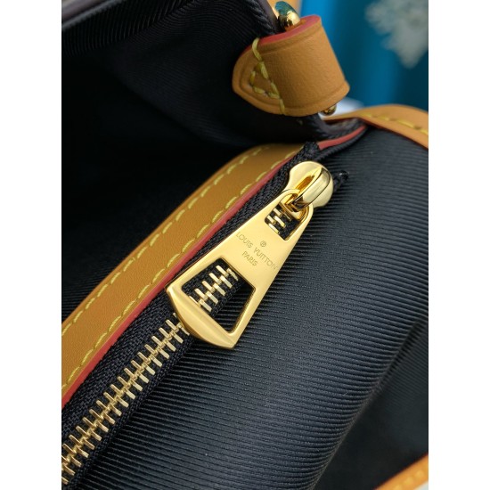 全鋼 M45985G Diane ハンドバッグ｜1990 年代クラシック再構築 ×Monogram キャンバス、ジャカードショルダーストラップでヴィンテージとファッションを融合​ 9×15×24cm