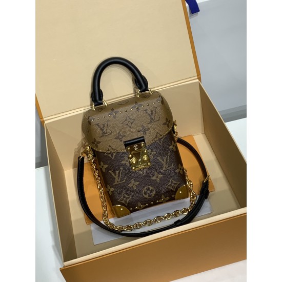 全鋼 M82465G Camera Box ハンドバッグ｜Monogram×Monogram Reverse キャンバス、Petite Malle ディテール融合で個性的なモダンバッグ​ 12.5×17.6×6cm