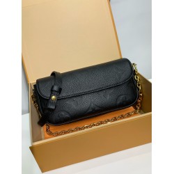 M82154 黒 全鋼 Wallet on Chain Ivy ハンドバッグ｜Monogram Empreinte 圧印レザー ×3way 背負け、財布機能付きで収納性抜群の実用ファッションアイテム​ 23.5×12×4.3cm