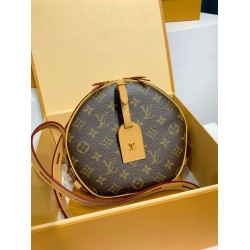 M45647 全鋼 Boite Chapeau Souple ハンドバッグ｜帽子ケースモチーフ ×Monogram キャンバス、レトロとモダン融合の実用ファッションアイテム​ 20×22.5×8cm
