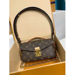 LV M44495 Nice ミニ化粧ポーチ - 柔らかいモノグラムキャンバスと便利なデザインで旅を彩る 20×13.5×12cm 