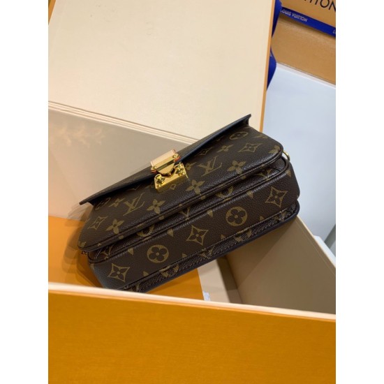 LV M44495 Nice ミニ化粧ポーチ - 柔らかいモノグラムキャンバスと便利なデザインで旅を彩る 20×13.5×12cm LV M44495 Nice ミニ化粧ポーチ - 柔らかいモノグラムキャンバスと便利なデザインで旅を彩る 20×13.5×12cm