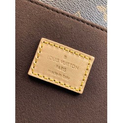 LV M44495 Nice ミニ化粧ポーチ｜Monogram キャンバスと LV ロゴジップで魅力的な旅行アイテム 25×19×9cm