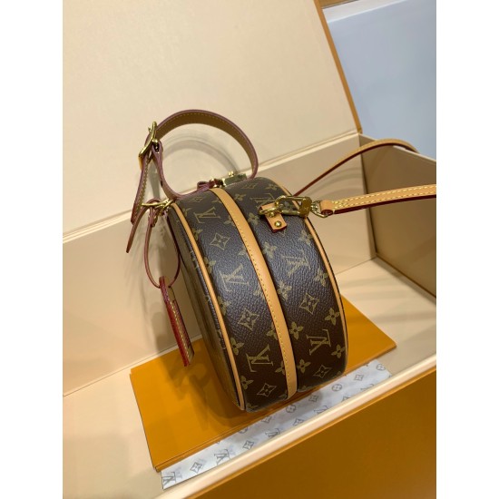 LV M43514 Petite boite chapeau ハンドバッグ|帽子ケースモチーフの可愛らしい全鋼カーリングバッグ 17.5×16.5×7.5cm LV M43514 Petite boite chapeau ハンドバッグ|帽子ケースモチーフの可愛らしい全鋼カーリングバッグ 17.5×16.5×7.5cm