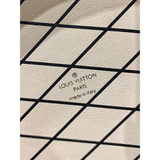 LV M43514 Petite boite chapeau ハンドバッグ|帽子ケースモチーフの可愛らしい全鋼カーリングバッグ 17.5×16.5×7.5cm LV M43514 Petite boite chapeau ハンドバッグ|帽子ケースモチーフの可愛らしい全鋼カーリングバッグ 17.5×16.5×7.5cm