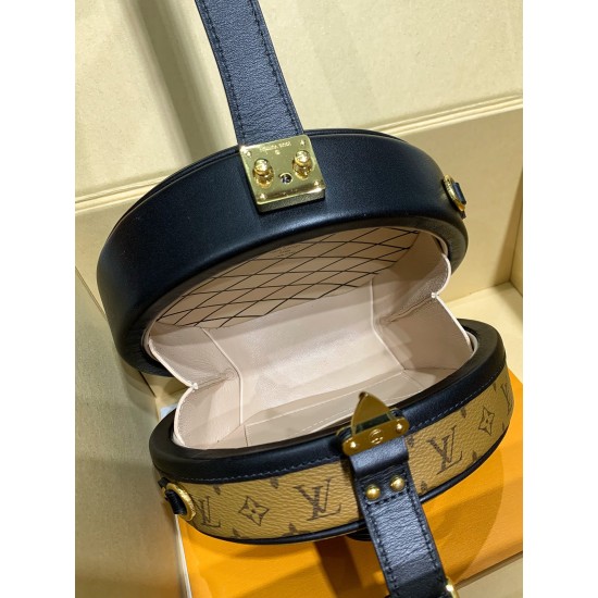 LV M43510 Petite boite chapeau ハンドバッグ|帽子ケースをインスピレーションにした可愛らしいカーリングバッグ 17.5×16.5×7.5cm LV M43510 Petite boite chapeau ハンドバッグ|帽子ケースをインスピレーションにした可愛らしいカーリングバッグ 17.5×16.5×7.5cm