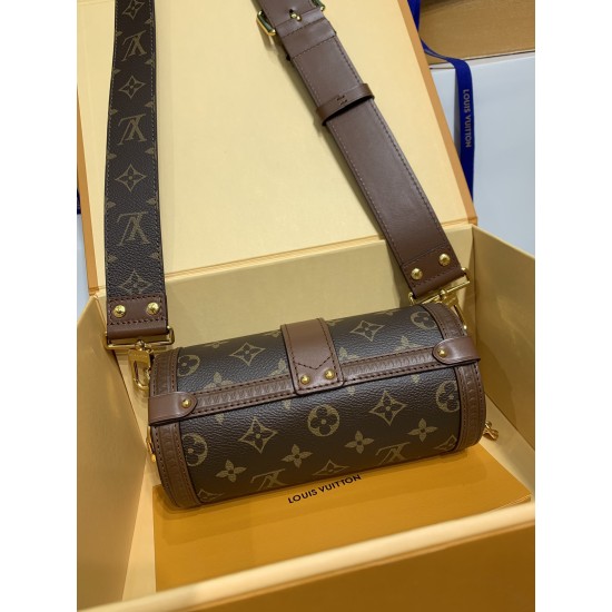 M57835 GLASSES CASE 手袋|2021 年夏のファッションショーで登場!Nicolas Ghesquière 氏デザインの Monogram ハンドバッグ 19.0×9.0×9.0cm M57835 GLASSES CASE 手袋|2021 年夏のファッションショーで登場!Nicolas Ghesquière 氏デザインの Monogram ハンドバッグ 19.0×9.0×9.0cm