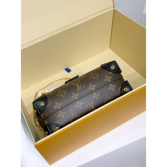 M45571 Petite Malle Souple ハンドバッグ|Monogram キャンバスと伝統工芸の融合で生まれた個性的な逸品 20×14×7.5cm M45571 Petite Malle Souple ハンドバッグ|Monogram キャンバスと伝統工芸の融合で生まれた個性的な逸品 20×14×7.5cm