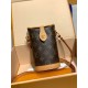 M80874 Fold Me ハンドクラッチ|Monogram キャンバスと折りたたみデザインで魅せるヴィンテージな実用的な逸品 14.5×18×6.5cm M80874 Fold Me ハンドクラッチ|Monogram キャンバスと折りたたみデザインで魅せるヴィンテージな実用的な逸品 14.5×18×6.5cm
