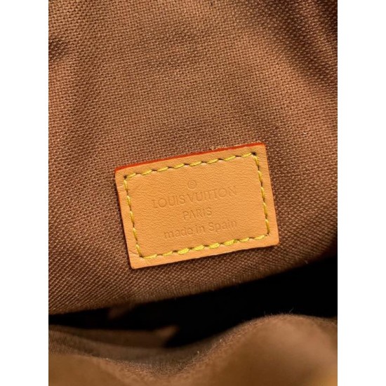M80874 Fold Me ハンドクラッチ|Monogram キャンバスと折りたたみデザインで魅せるヴィンテージな実用的な逸品 14.5×18×6.5cm M80874 Fold Me ハンドクラッチ|Monogram キャンバスと折りたたみデザインで魅せるヴィンテージな実用的な逸品 14.5×18×6.5cm