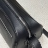 Nouveau on body  89 Black  