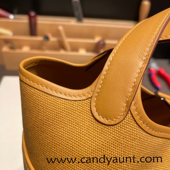 Hermes Picotin Swift & canvas cargo 18cm 2S /Sesame Silver Hardware Hermes Picotin Swift & canvas cargo 18cm 2S /Sesame Silver Hardware