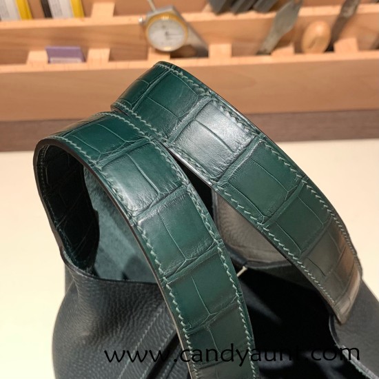 Hermes Picotin cargo Clemence & Crocodile 18cm 6O /Vert Cypres Silver Hardware Hermes Picotin cargo Clemence & Crocodile 18cm 6O /Vert Cypres Silver Hardware