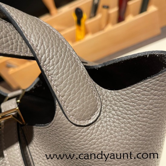 Hermes Picotin cargo Clemence 18cm 8F /Etain Gold Hardware Hermes Picotin cargo Clemence 18cm 8F /Etain Gold Hardware