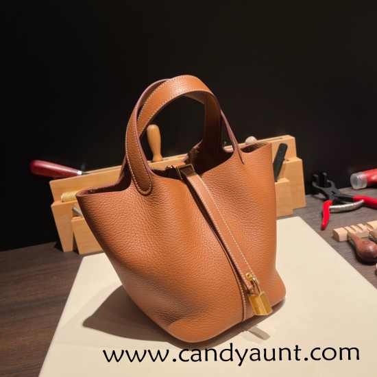 Hermes Picotin Clemence 18cm 37/Gold Gold Hardware Hermes Picotin Clemence 18cm 37/Gold Gold Hardware