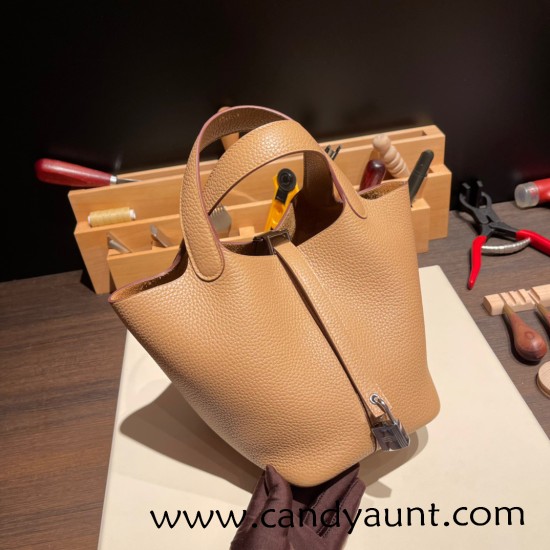 Hermes Picotin Clemence 18cm 0M/Chai Silver Hardware Hermes Picotin Clemence 18cm 0M/Chai Silver Hardware